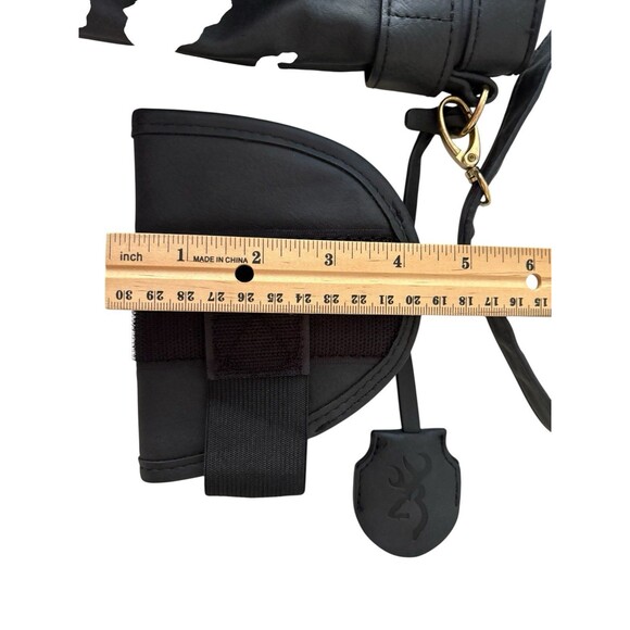 Browning Concealed Carry Black Shoulder Bag Easy Access Gun Holder Vegan Leather - Picture 9 of 14